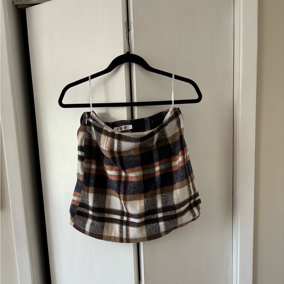 Black, Brown and Tan Plaid Skirt, Size Small from Amazon. - Picture 1 of 4